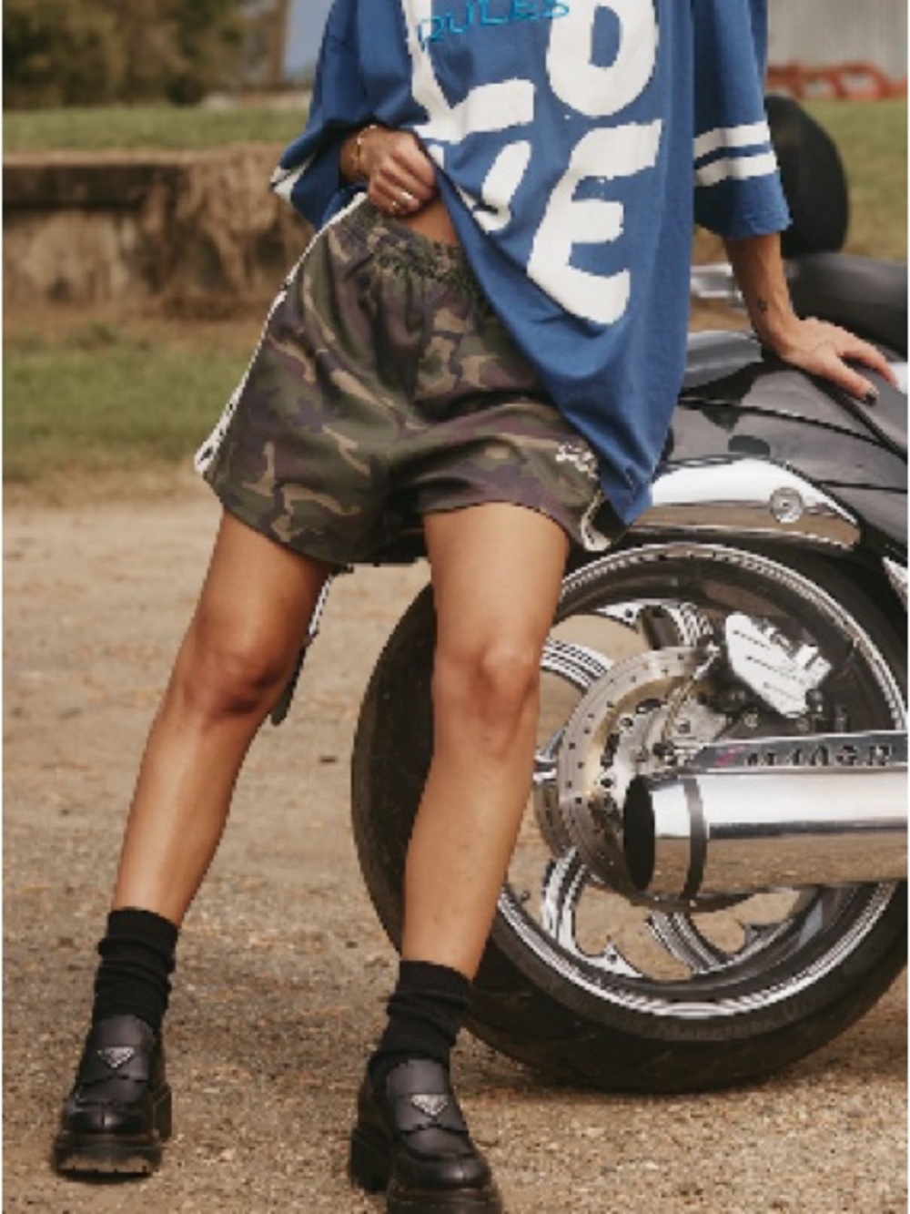 NWT Sabbi the Raving Hearts Mini Shorts in Camoflauge - Picture 2 of 11